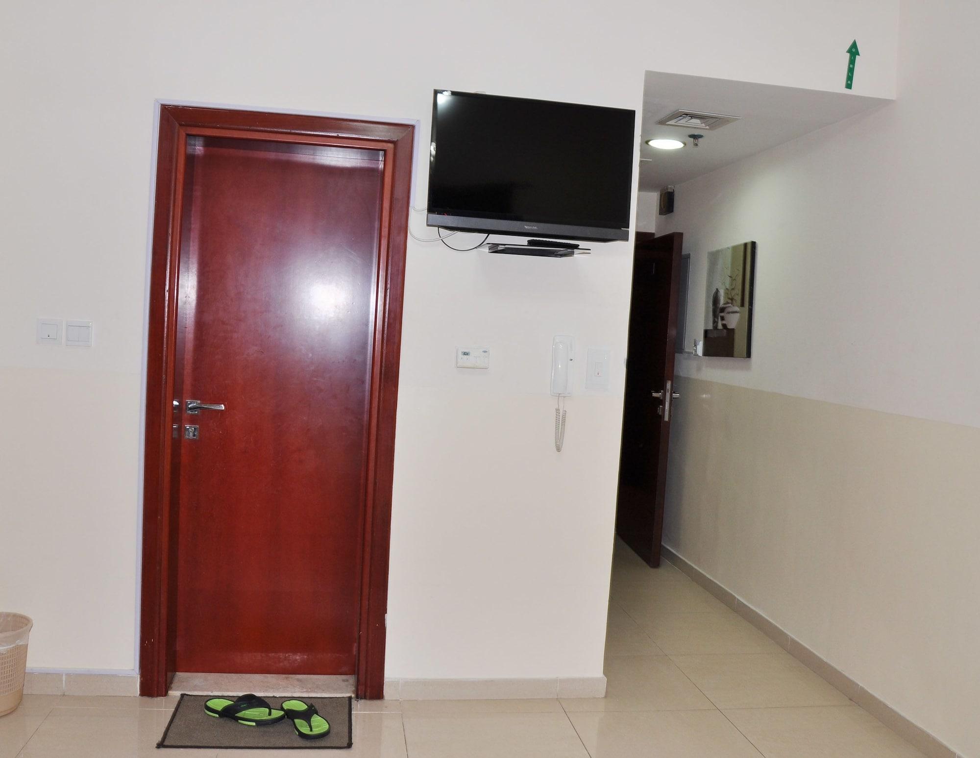Africana Hotel Дубай Экстерьер фото